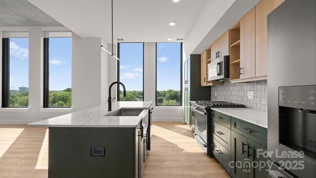 Photo - 124 E Kingston Ave Unit C1-B