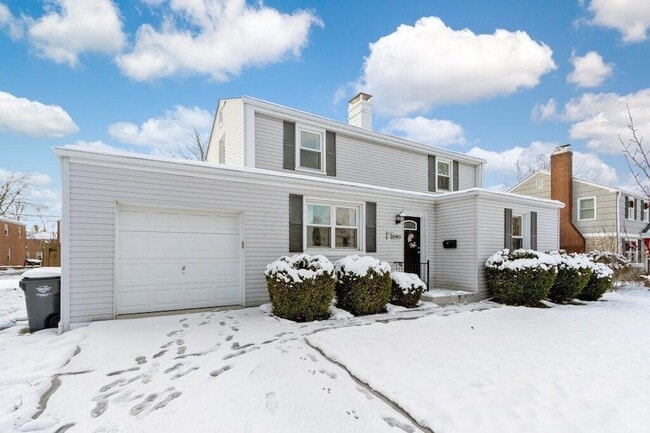 Photo - 2063 Inchcliff Rd