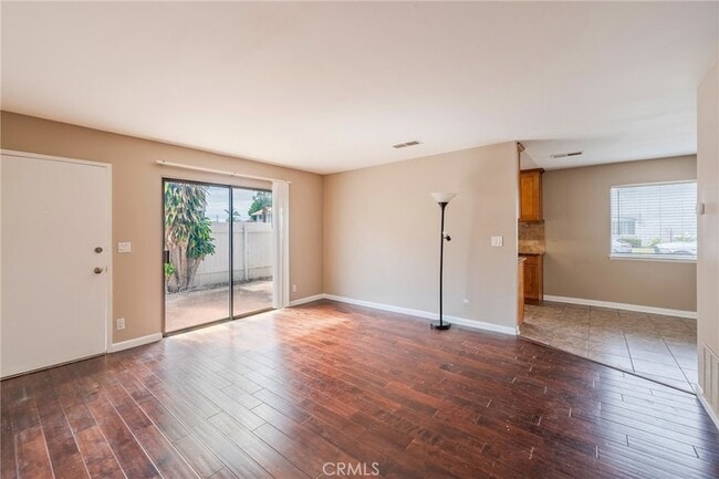 Photo - 9552 Bickley Dr Unit 7
