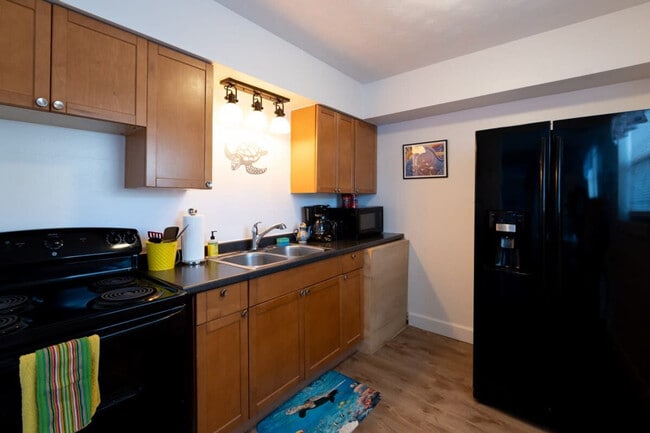 Photo - 141 California Ave Unit SI FL1-ID1044307P