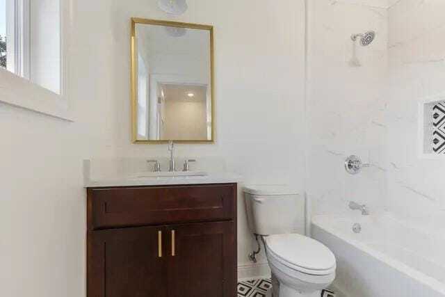 Photo - 2825 Pauger St