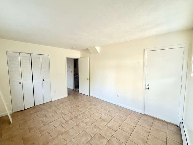 Photo - APTS in Everett, Malden, Chelsea & Boston