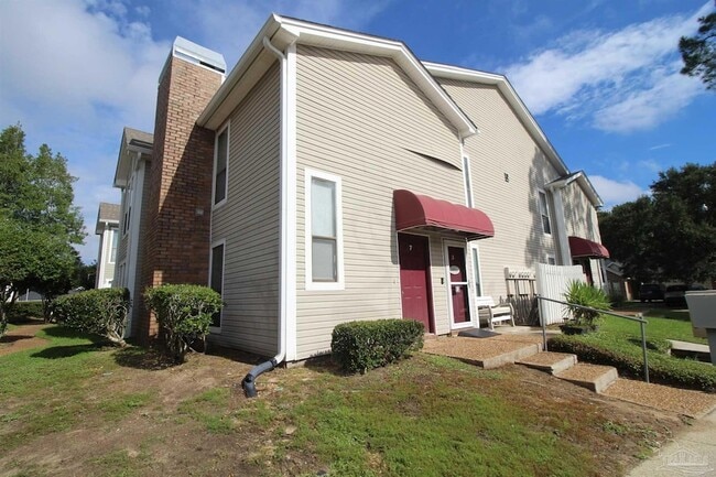 Building Photo - 7171 N 9th Ave Unit E7