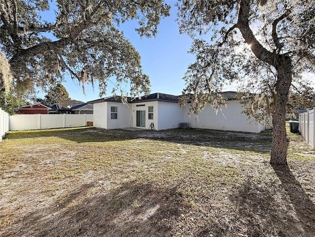 Photo - 1843 Manitoba Ct