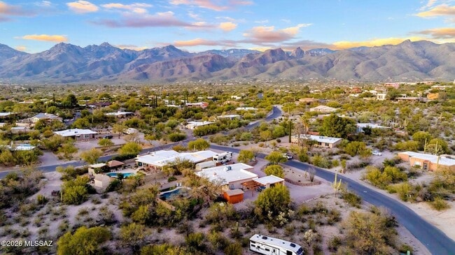 Photo - 3721 N Sierra Madre Dr