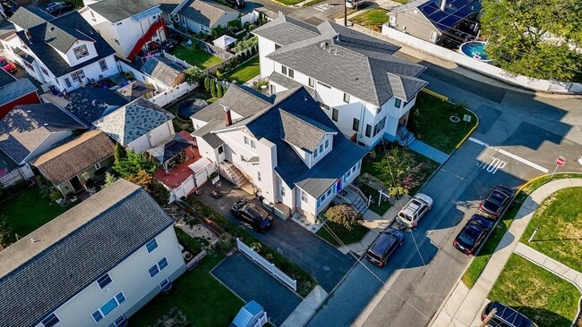 Photo - 1041 Stonewall Ln