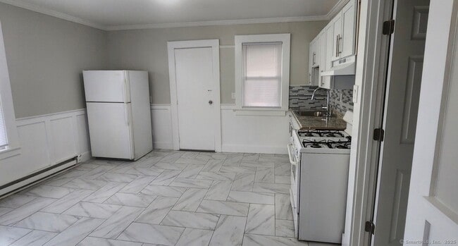 Photo - 1514 Pembroke St Unit 2R