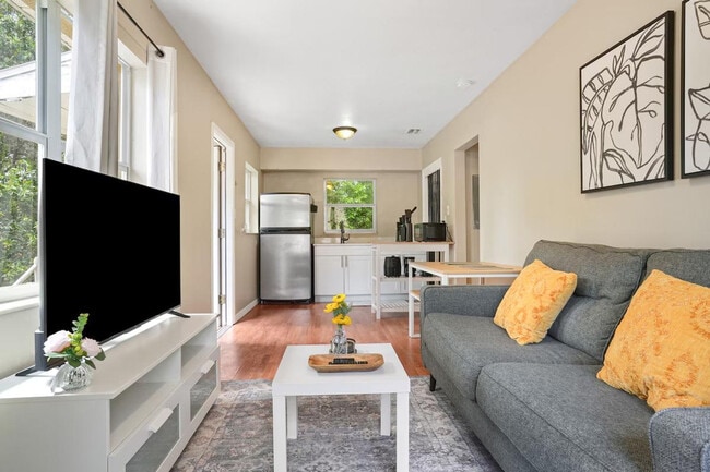 Photo - 3410 N 11th St Unit ID1244368P