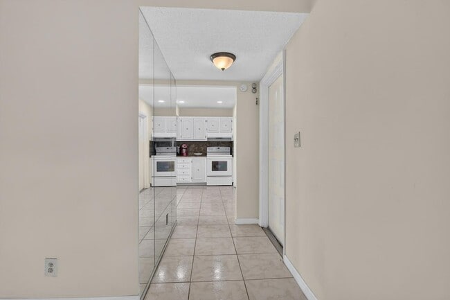 Photo - 4140 NW 44th Ave Unit 411