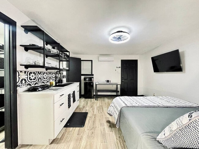 Photo - 1731 Grayson Dr Unit ID1094212P