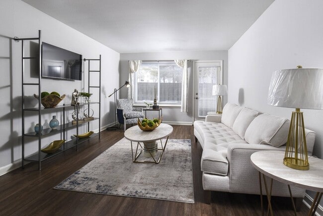 Photo - Orchard Park