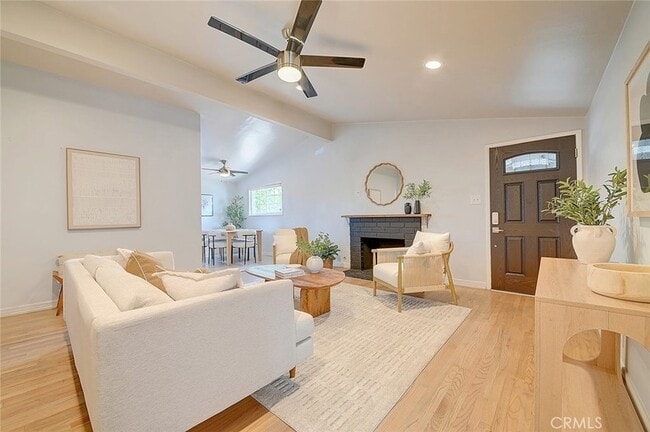Photo - 2044 W Spruce Ave