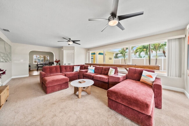 Building Photo - 456 Barrello Ln Unit SI ID1569591P