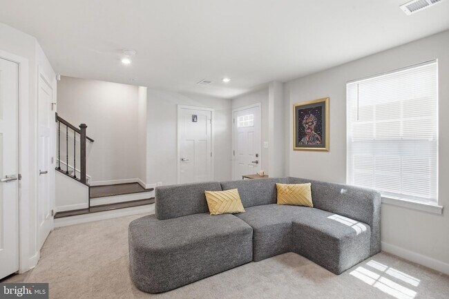 Photo - 14735 Earl Mitchell Ave