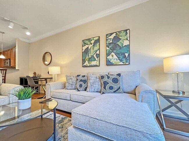 Building Photo - 2021 N Lemans Blvd Unit SI ID1504555P