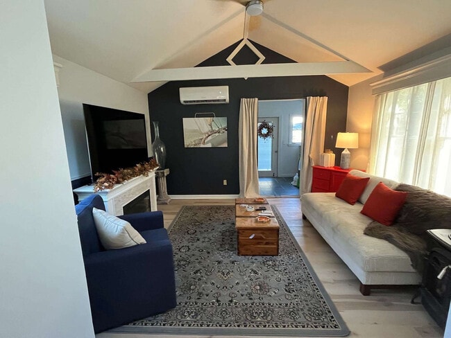 Photo - 220 Narragansett Ave Unit ID1325589P