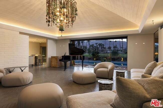 Photo - 40281 Sand Dune Rd