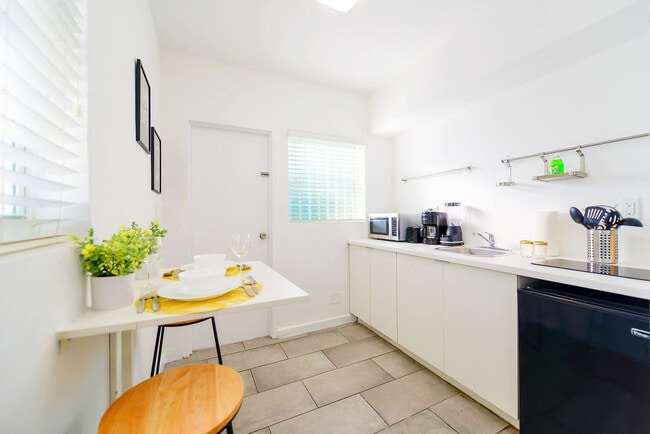 Photo - 515 NE 82nd St Unit FL1-ID1022261P