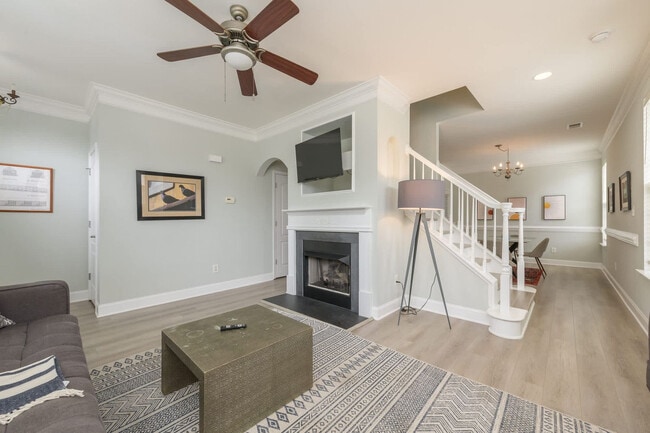 Photo - 21321 Pine St Unit SI ID1579127P