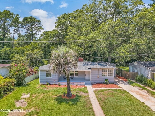 Photo - 1232 Hamilton St