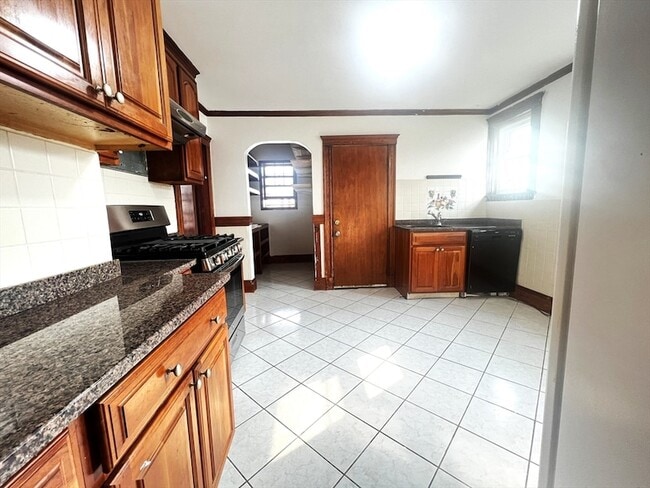 Photo - 103 St Andrew Rd Unit 2