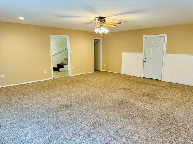 Photo - 12366 FM2932