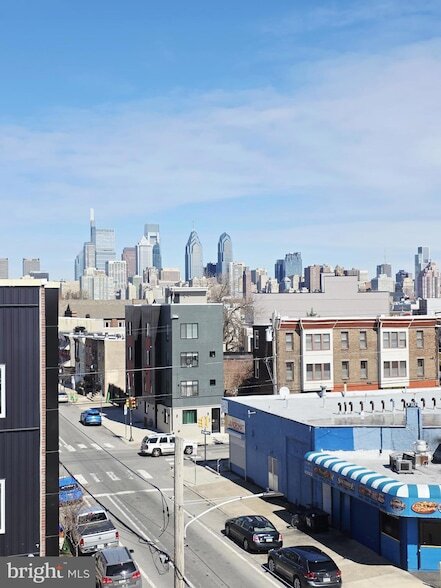 Building Photo - 1520 S 22nd St Unit 2