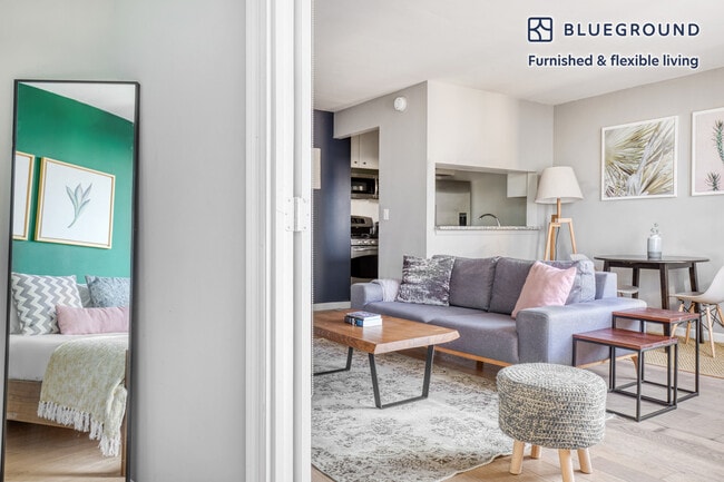 Photo - 1 Union Square South Unit FL21-ID145