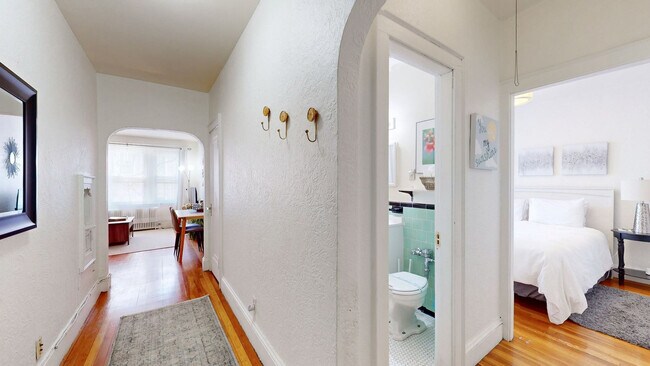 Photo - 90 Kilsyth Rd Unit SI FL1-ID1238038P