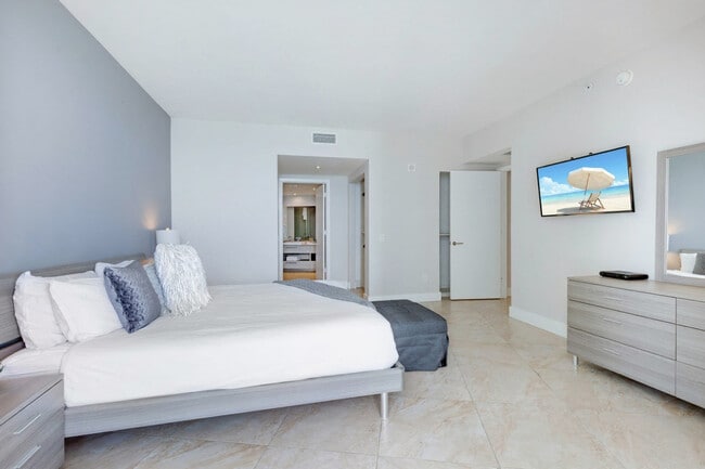 Photo - 4111 S Ocean Dr Unit SI ID1227432P