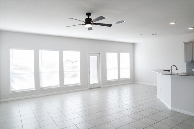 Photo - 1419 Sideoats Ln