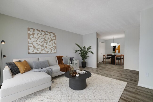 Building Photo - Port Crossing Apartments