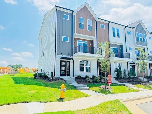 Photo - 2116 Big Falls Dr