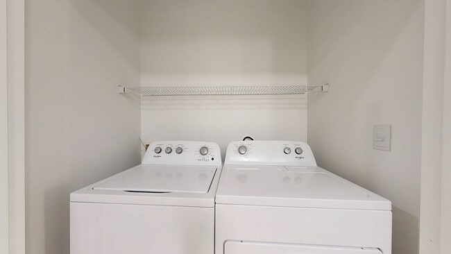In-Home Washer & Dryer - The Retreat at Quail North Apartments