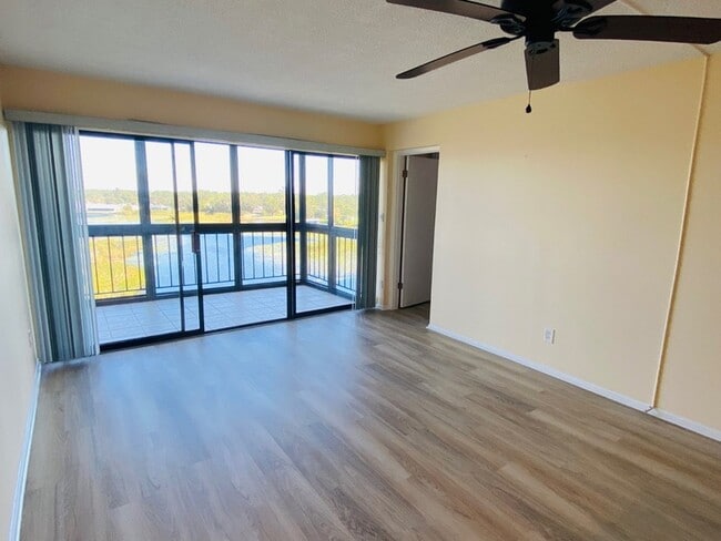 Photo - 117 Country Club Dr Unit 702