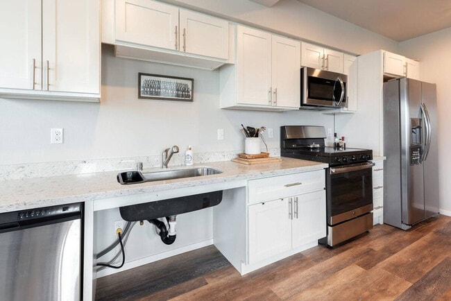 Photo - 624 E 32nd St Unit ID1296625P