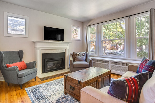 Building Photo - 757 Clayton St Unit SI ID1386234P