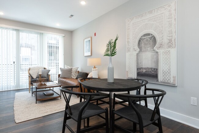 Photo - Germantown Square