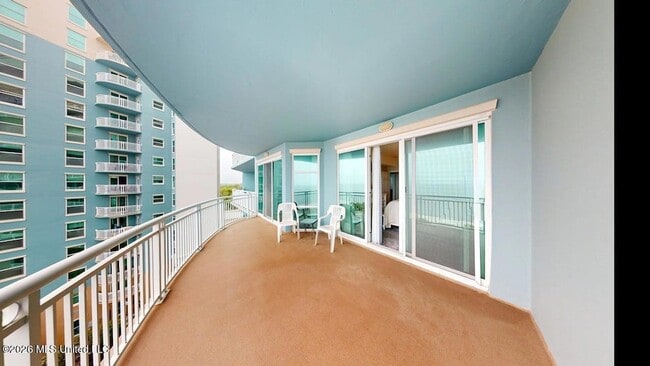 Photo - 2230 Beach Dr Unit 706