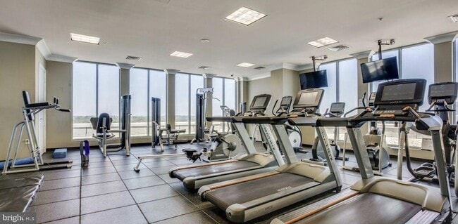 Photo - 851 N Glebe Rd Unit 810