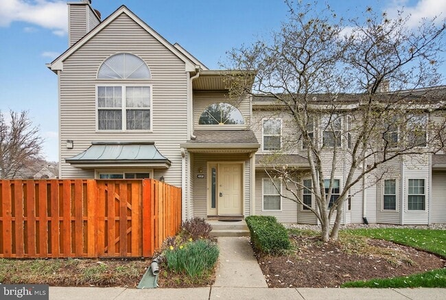 Photo - 4202 Waltham Ct