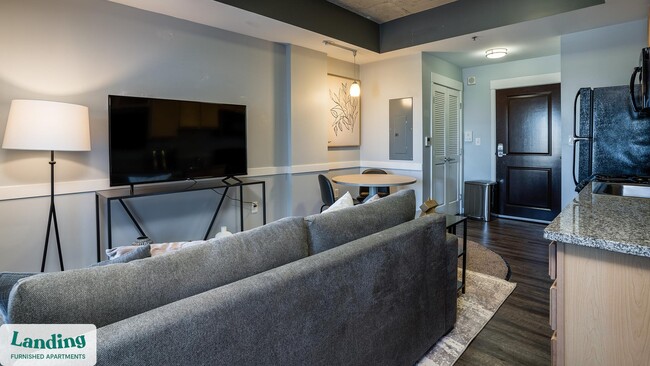 Photo - 335 W 9th St Unit 906.1403838