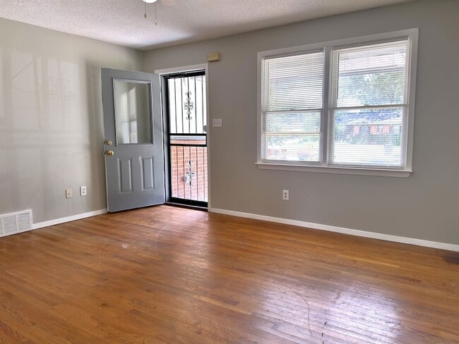 Photo - 1100 Danita Cove