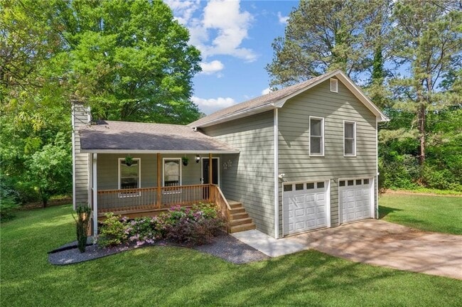 Photo - 355 Cross Creek Pl