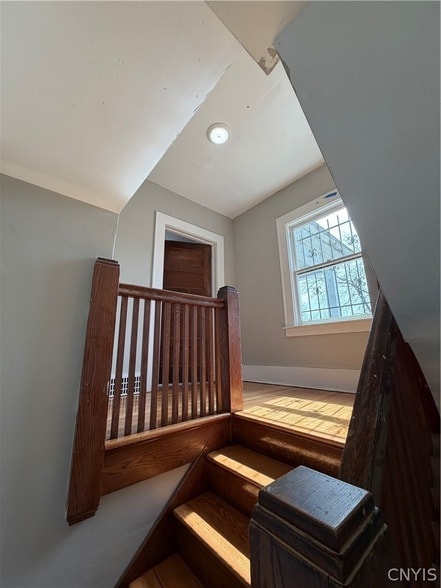 Photo - 501 Clarendon St