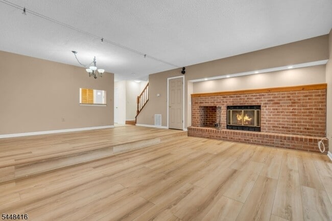 Photo - 91 Chelsea Ct