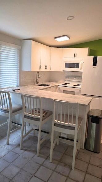 Photo - 1716 NE 17th Way