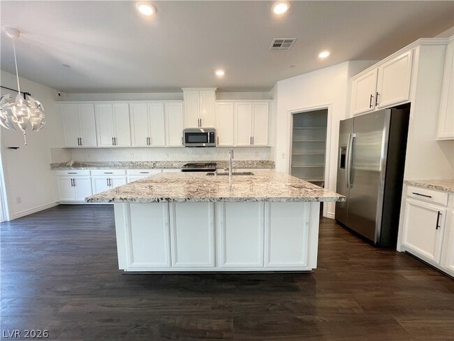 Photo - 7035 Denio Island St