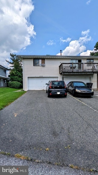 Photo - 1703 Fountain Rock Way Unit B