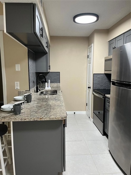 Building Photo - 211 Thorntree Pl Unit 211